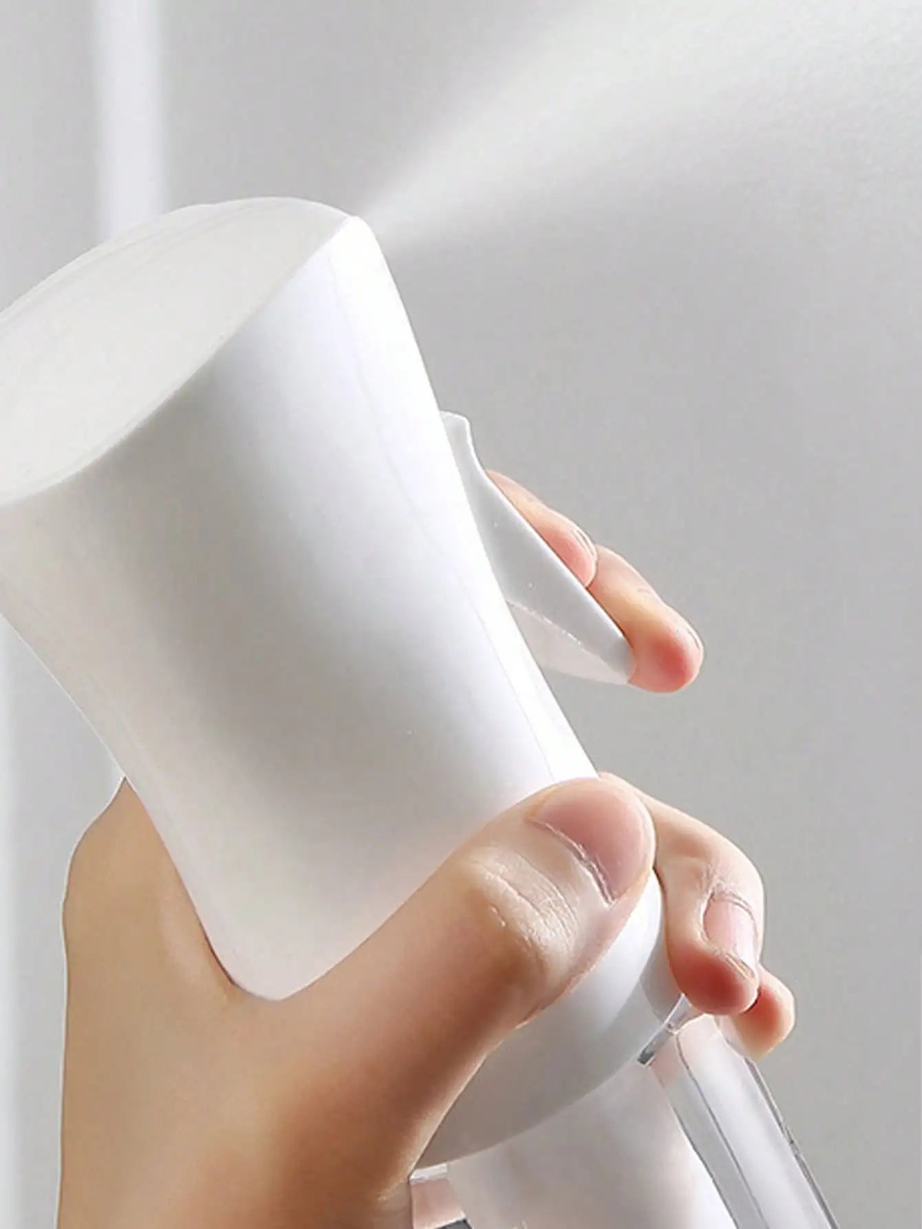 Continuous Fine Mist Spray Bottle